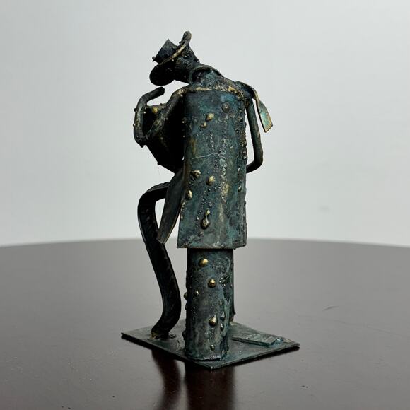 J829 - Vintage M. Grum Brass Figure Playing An Accordian - Picture 13 of 16